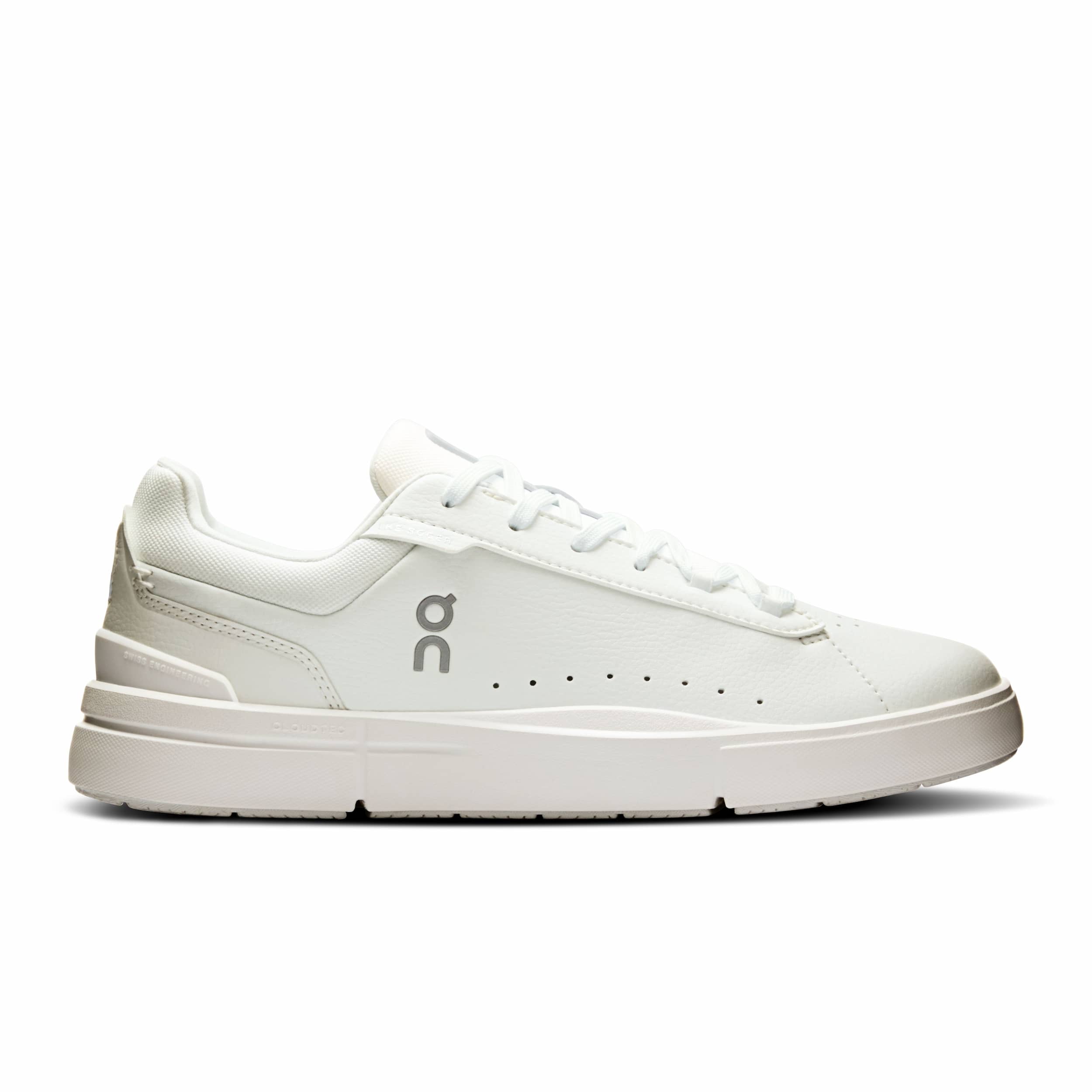 On Women's The Roger Advantage 1 Shoes