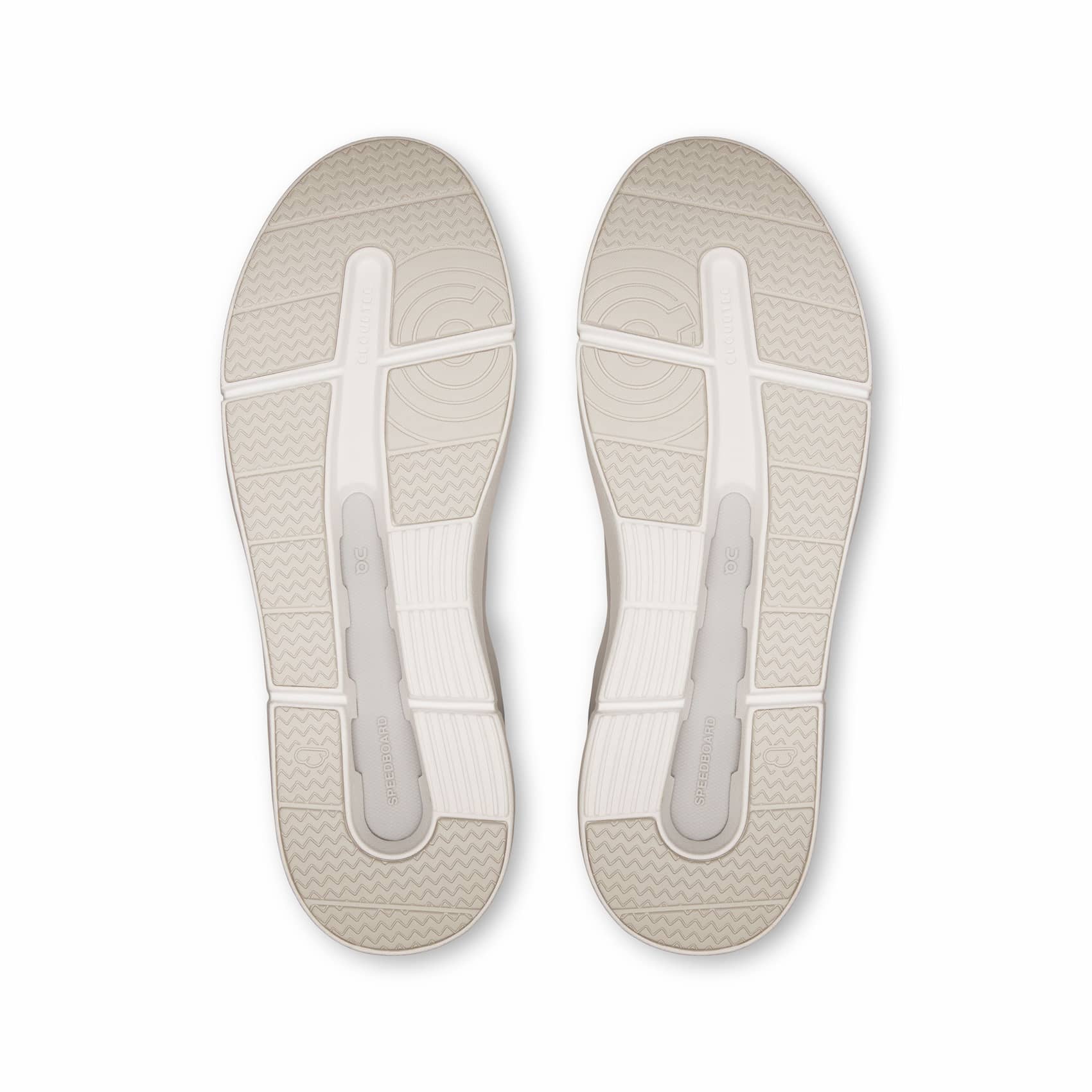 On Women's The Roger Advantage 1 Shoes