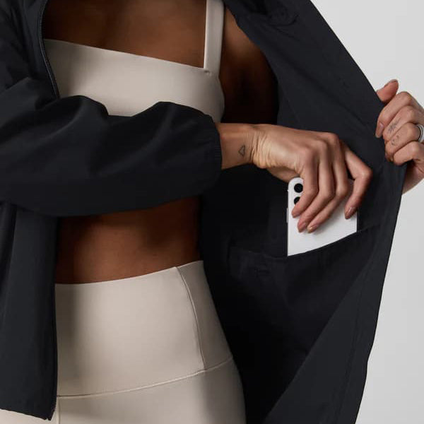 Vuori Women's Renew Trainer Shell Jacket